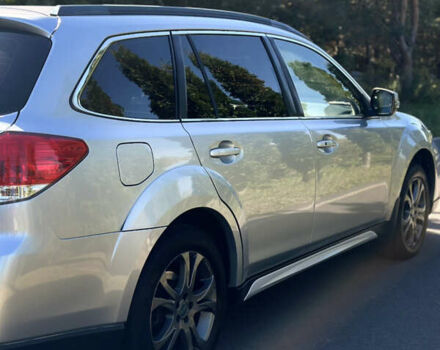 Сірий Субару Аутбек, об'ємом двигуна 2 л та пробігом 292 тис. км за 11800 $, фото 6 на Automoto.ua