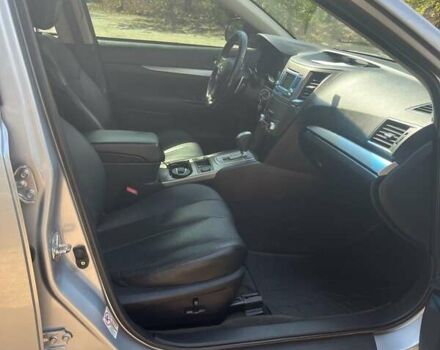 Серый Субару Аутбек, объемом двигателя 2.46 л и пробегом 225 тыс. км за 10500 $, фото 14 на Automoto.ua