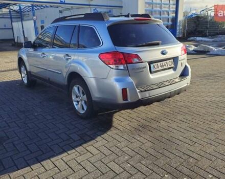 Серый Субару Аутбек, объемом двигателя 2.46 л и пробегом 215 тыс. км за 9800 $, фото 3 на Automoto.ua