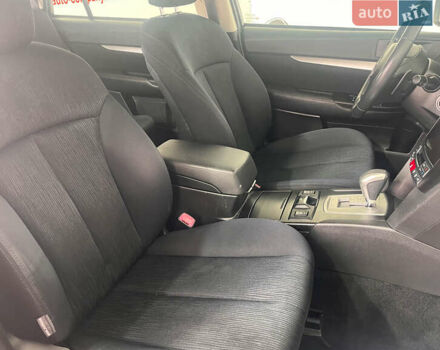 Субару Аутбек 2013 в Львове на Automoto.ua Серый Субару Аутбек, объемом двигателя 2 л и пробегом 180 тыс. км за 11150 $, фото 8 на Automoto.ua