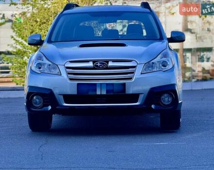 Серый Субару Аутбек, объемом двигателя 2.5 л и пробегом 130 тыс. км за 7700 $, фото 2 на Automoto.ua