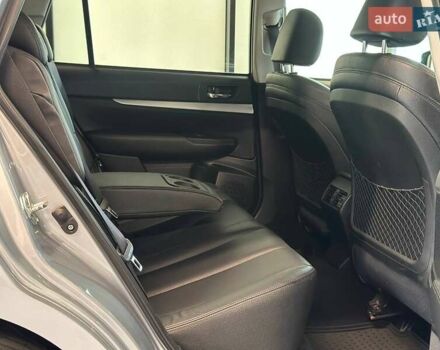 Сірий Субару Аутбек, об'ємом двигуна 2.46 л та пробігом 109 тис. км за 12800 $, фото 40 на Automoto.ua