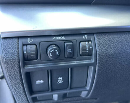 Сірий Субару Аутбек, об'ємом двигуна 2 л та пробігом 262 тис. км за 11000 $, фото 22 на Automoto.ua