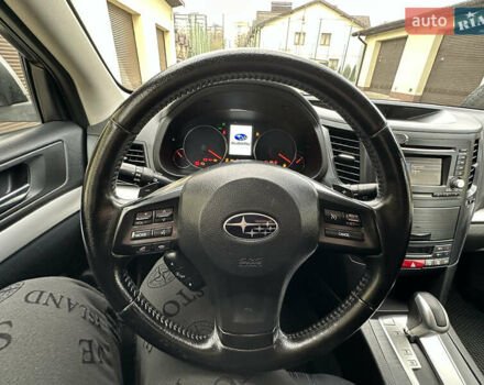 Серый Субару Аутбек, объемом двигателя 2 л и пробегом 269 тыс. км за 7950 $, фото 29 на Automoto.ua