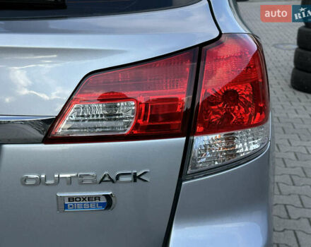 Серый Субару Аутбек, объемом двигателя 2 л и пробегом 269 тыс. км за 7950 $, фото 19 на Automoto.ua
