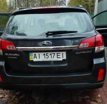 Серый Субару Аутбек, объемом двигателя 2.46 л и пробегом 180 тыс. км за 9000 $, фото 7 на Automoto.ua