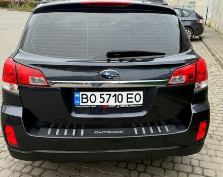 Серый Субару Аутбек, объемом двигателя 2.5 л и пробегом 270 тыс. км за 9000 $, фото 5 на Automoto.ua
