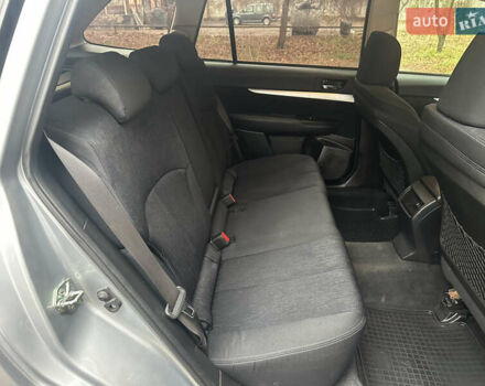 Серый Субару Аутбек, объемом двигателя 2.46 л и пробегом 216 тыс. км за 10700 $, фото 22 на Automoto.ua