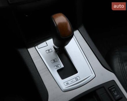 Сірий Субару Аутбек, об'ємом двигуна 2.49 л та пробігом 155 тис. км за 12500 $, фото 16 на Automoto.ua