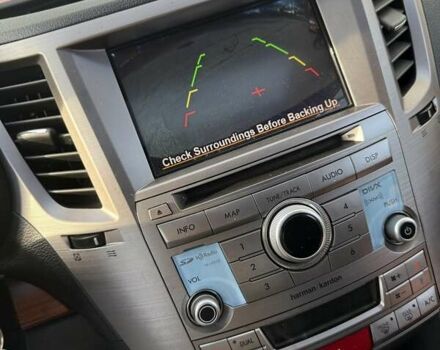 Серый Субару Аутбек, объемом двигателя 2.46 л и пробегом 155 тыс. км за 11750 $, фото 2 на Automoto.ua