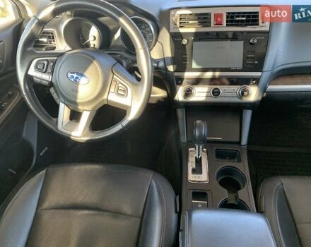 Серый Субару Аутбек, объемом двигателя 2.5 л и пробегом 231 тыс. км за 13500 $, фото 17 на Automoto.ua