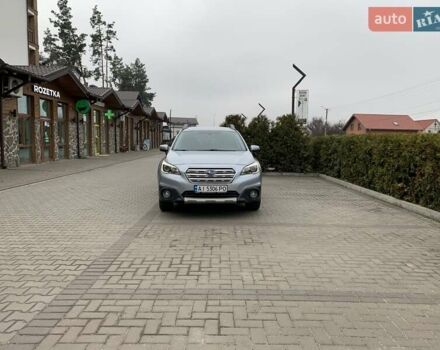 Серый Субару Аутбек, объемом двигателя 2.5 л и пробегом 231 тыс. км за 13500 $, фото 4 на Automoto.ua