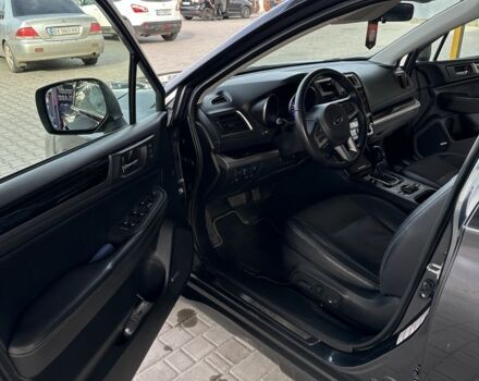 Сірий Субару Аутбек, об'ємом двигуна 2 л та пробігом 169 тис. км за 17000 $, фото 5 на Automoto.ua