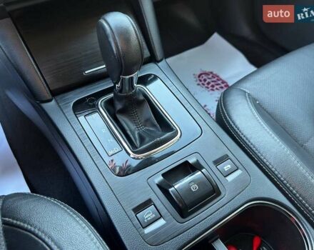 Серый Субару Аутбек, объемом двигателя 2.46 л и пробегом 278 тыс. км за 12400 $, фото 11 на Automoto.ua