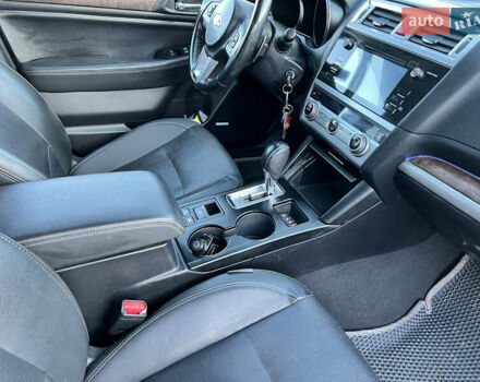 Субару Аутбек 2015 у Хмельницькому на Automoto.ua Сірий Субару Аутбек, об'ємом двигуна 2.5 л та пробігом 289 тис. км за 11600 $, фото 15 на Automoto.ua