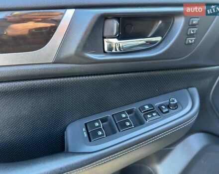 Серый Субару Аутбек, объемом двигателя 2.46 л и пробегом 278 тыс. км за 12400 $, фото 8 на Automoto.ua