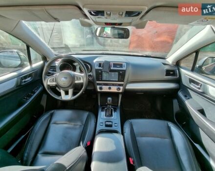 Серый Субару Аутбек, объемом двигателя 2 л и пробегом 201 тыс. км за 13999 $, фото 7 на Automoto.ua