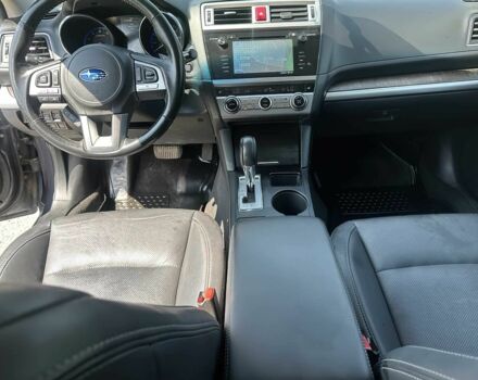 Сірий Субару Аутбек, об'ємом двигуна 2.5 л та пробігом 77 тис. км за 12900 $, фото 6 на Automoto.ua