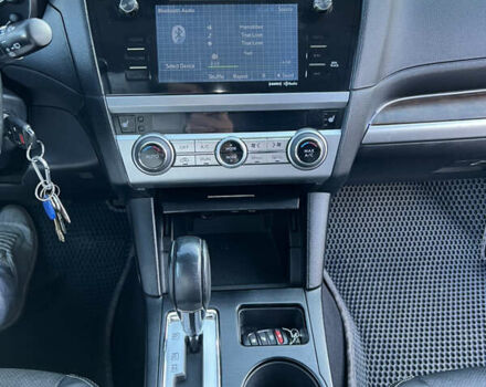 Субару Аутбек 2015 у Хмельницькому на Automoto.ua Сірий Субару Аутбек, об'ємом двигуна 2.5 л та пробігом 289 тис. км за 11600 $, фото 34 на Automoto.ua