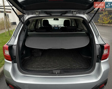 Серый Субару Аутбек, объемом двигателя 2.5 л и пробегом 170 тыс. км за 14800 $, фото 27 на Automoto.ua