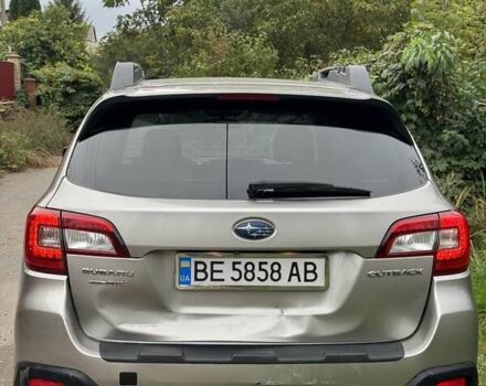 Серый Субару Аутбек, объемом двигателя 2.5 л и пробегом 152 тыс. км за 17000 $, фото 4 на Automoto.ua