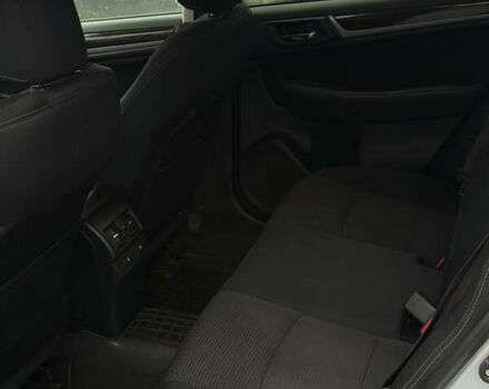 Серый Субару Аутбек, объемом двигателя 2.5 л и пробегом 170 тыс. км за 14800 $, фото 23 на Automoto.ua