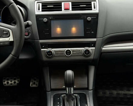 Серый Субару Аутбек, объемом двигателя 2.5 л и пробегом 170 тыс. км за 14800 $, фото 14 на Automoto.ua