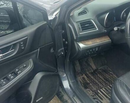 Серый Субару Аутбек, объемом двигателя 2.5 л и пробегом 150 тыс. км за 16999 $, фото 4 на Automoto.ua