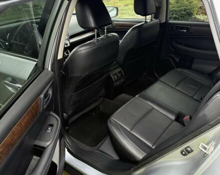 Серый Субару Аутбек, объемом двигателя 2.5 л и пробегом 175 тыс. км за 13500 $, фото 8 на Automoto.ua