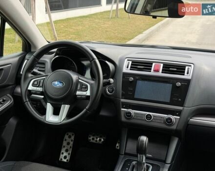 Серый Субару Аутбек, объемом двигателя 2.5 л и пробегом 155 тыс. км за 14500 $, фото 11 на Automoto.ua