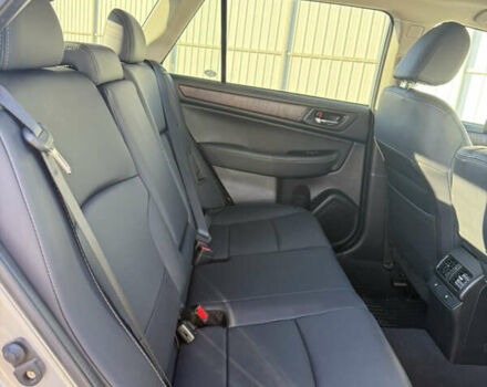 Серый Субару Аутбек, объемом двигателя 2.5 л и пробегом 103 тыс. км за 18000 $, фото 9 на Automoto.ua