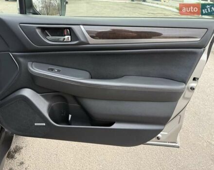 Сірий Субару Аутбек, об'ємом двигуна 2.5 л та пробігом 237 тис. км за 16500 $, фото 21 на Automoto.ua