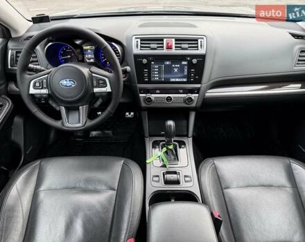 Сірий Субару Аутбек, об'ємом двигуна 2.5 л та пробігом 237 тис. км за 16500 $, фото 17 на Automoto.ua