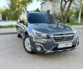Серый Субару Аутбек, объемом двигателя 2.5 л и пробегом 205 тыс. км за 15400 $, фото 4 на Automoto.ua
