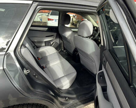 Серый Субару Аутбек, объемом двигателя 2.5 л и пробегом 65 тыс. км за 14999 $, фото 6 на Automoto.ua