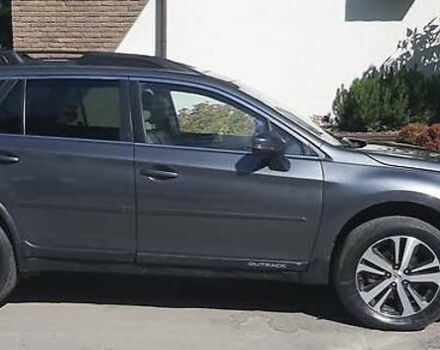 Сірий Субару Аутбек, об'ємом двигуна 2.5 л та пробігом 66 тис. км за 16000 $, фото 4 на Automoto.ua