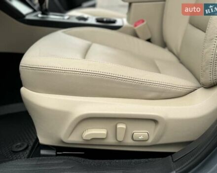 Серый Субару Аутбек, объемом двигателя 2.5 л и пробегом 119 тыс. км за 19800 $, фото 33 на Automoto.ua