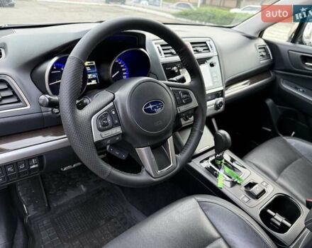 Сірий Субару Аутбек, об'ємом двигуна 2.5 л та пробігом 237 тис. км за 16500 $, фото 13 на Automoto.ua