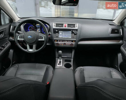 Серый Субару Аутбек, объемом двигателя 3.6 л и пробегом 71 тыс. км за 17999 $, фото 20 на Automoto.ua