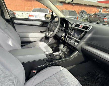 Серый Субару Аутбек, объемом двигателя 2.5 л и пробегом 65 тыс. км за 14999 $, фото 8 на Automoto.ua