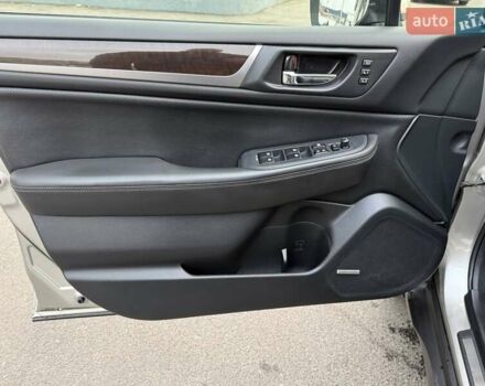 Сірий Субару Аутбек, об'ємом двигуна 2.5 л та пробігом 237 тис. км за 16500 $, фото 8 на Automoto.ua