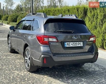 Сірий Субару Аутбек, об'ємом двигуна 2.5 л та пробігом 131 тис. км за 18000 $, фото 10 на Automoto.ua