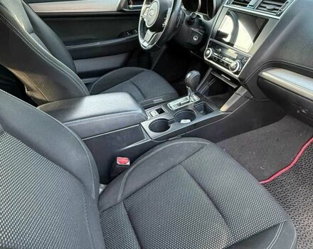 Серый Субару Аутбек, объемом двигателя 2.5 л и пробегом 190 тыс. км за 18500 $, фото 12 на Automoto.ua