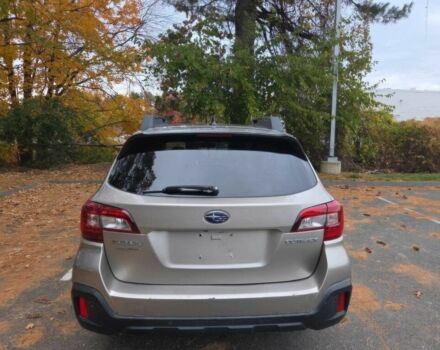 Серый Субару Аутбек, объемом двигателя 2.5 л и пробегом 36 тыс. км за 8000 $, фото 4 на Automoto.ua