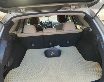 Серый Субару Аутбек, объемом двигателя 2.5 л и пробегом 266 тыс. км за 12500 $, фото 6 на Automoto.ua