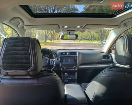 Серый Субару Аутбек, объемом двигателя 2.5 л и пробегом 104 тыс. км за 18000 $, фото 20 на Automoto.ua