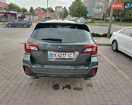 Серый Субару Аутбек, объемом двигателя 2.5 л и пробегом 73 тыс. км за 16300 $, фото 3 на Automoto.ua