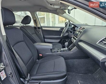 Серый Субару Аутбек, объемом двигателя 2.5 л и пробегом 125 тыс. км за 16800 $, фото 10 на Automoto.ua