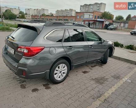Серый Субару Аутбек, объемом двигателя 2.5 л и пробегом 73 тыс. км за 16300 $, фото 1 на Automoto.ua
