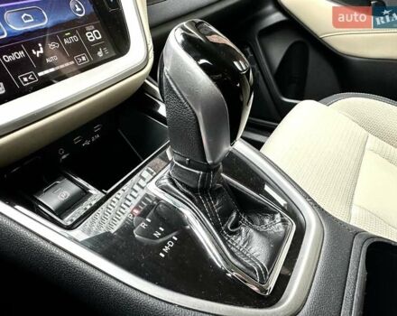 Серый Субару Аутбек, объемом двигателя 2.5 л и пробегом 180 тыс. км за 17900 $, фото 39 на Automoto.ua